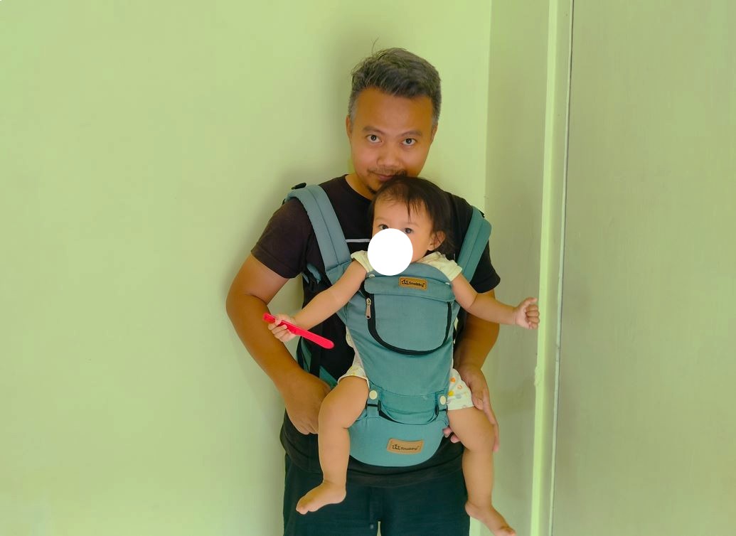 review gendongan bayi hipseat